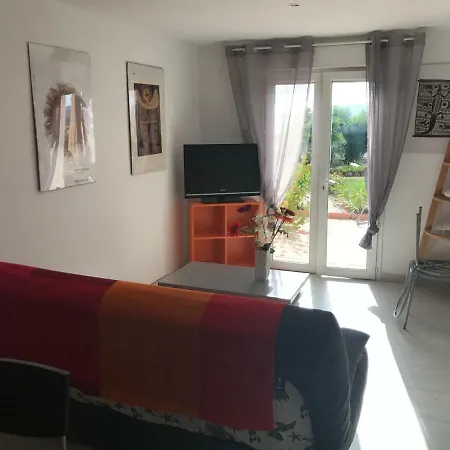 Boost Your Immo Superbellevue St Cyr 3 Apartamento